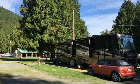 Cultus Lake RV and Camping Resort, BC, Canada (TT) Review - 