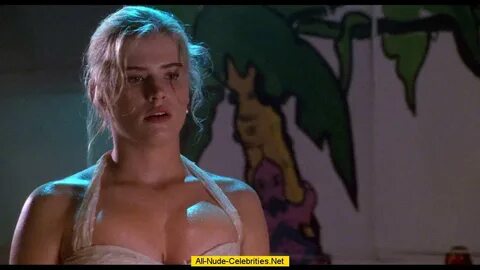 Kristy Swanson sexy in Buffy the Vampire Slayer