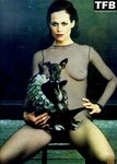 Sigourney Weaver Nude Sexy (31 Photos) - TheFappening News