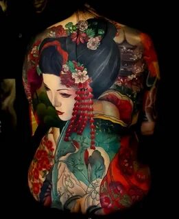 Beautiful japanese tatoo girl