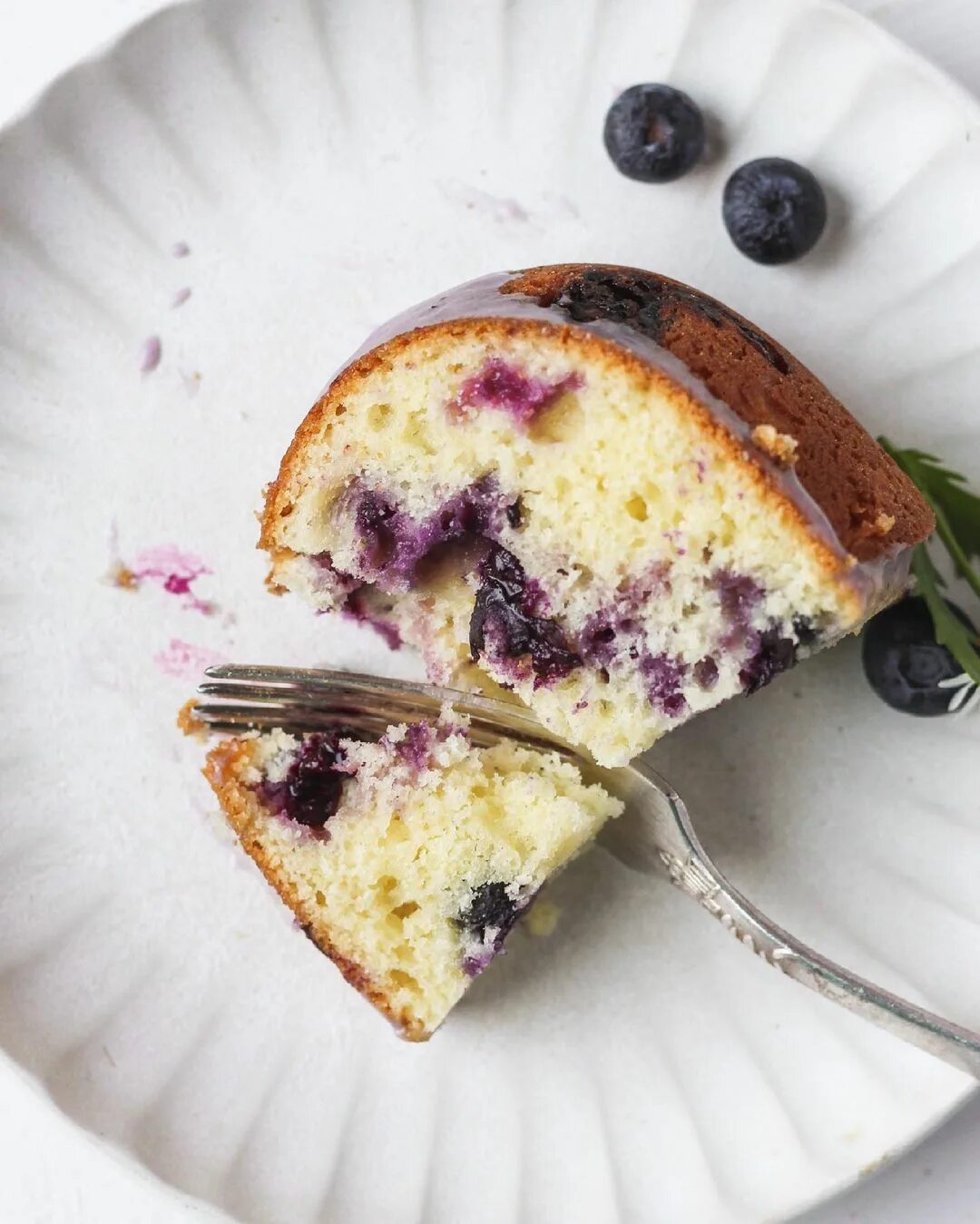 Dad deserves a slice of the flufffiest lemon blueberry bundt cake! 