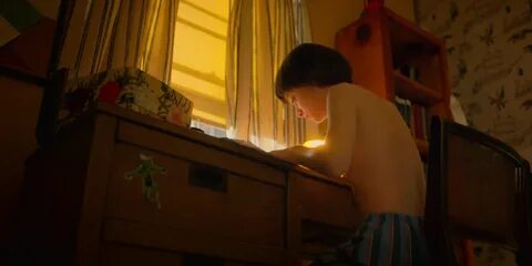 Picture of Noah Schnapp in Stranger Things - noah-schnapp-15