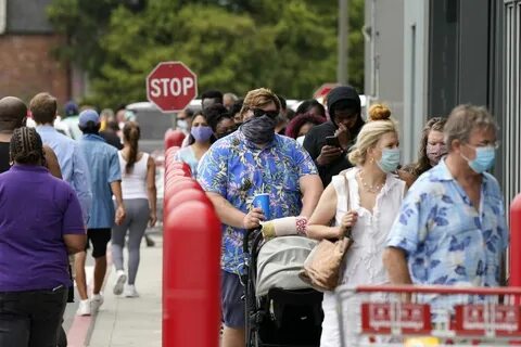 Residents flee as Gulf Coast sees possible tandem hurricanes