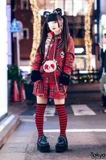 Harajuku Goth Girl in Red Plaid Street Fashion w/ Twin Tails