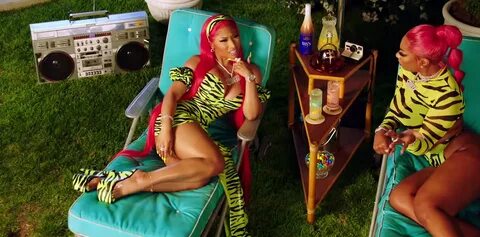 Nicki minaj wikifeet Nicki Minaj Feet, Shoe Size and Shoe Co