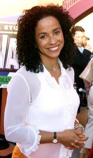 Picture of Rae Dawn Chong