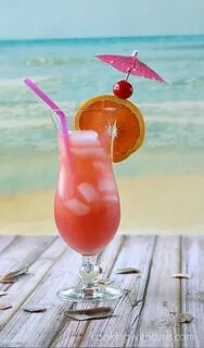 Bahama Mama Recipe Tropical drink, Cocktails to try, Fun dri