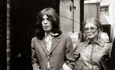 Mick and Marianne Blogrockology