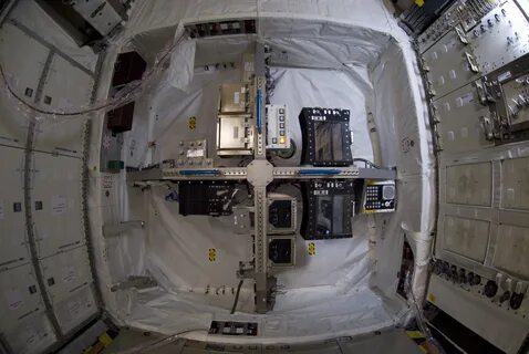 Uluslararası Uzay İstasyonunun içi: Yandex Görsel'de 1 bin g