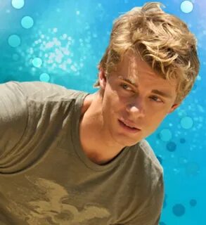 Picture of Luke Mitchell in H2O: Just Add Water - luke-mitch