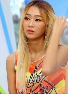 HyoLyn #sistar #hyorin make up look - simple cat eye with ta