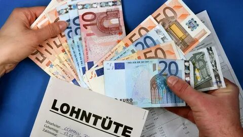 Landesfinanzamt im Saarland: Finanzbeamte sollen bis zu 20.0