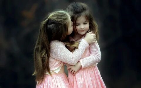 Little Sisters Girls Love Wallpaper Hd Download For - Cute W