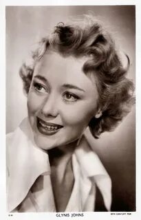 Glynis Johns British postcard in the Picturegoer Series, L. 