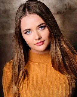 Reylynn Caster Age Wiki Biography Height Net Worth Family - 