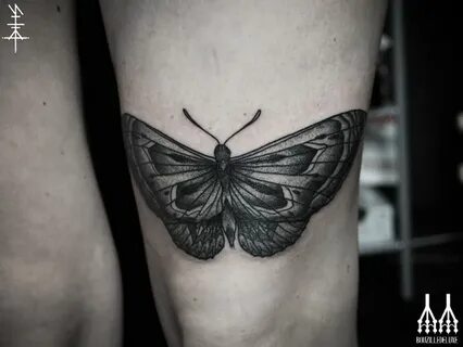 Above the knee black & grey Moth tattoo by Neal Panda Knee t