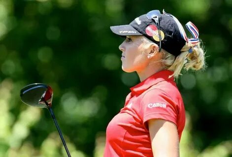 Top 10 Hottest Female Golfers in the World 2015