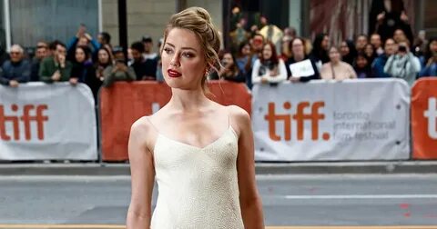 Cómo llevar un top transparente al estilo de Amber Heard