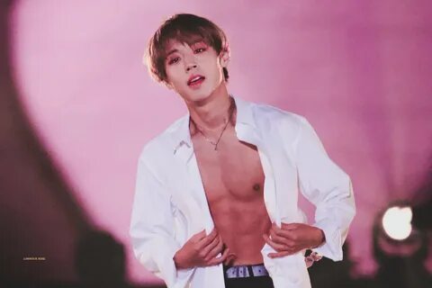 Хэштег #박지훈복근 в Твиттере