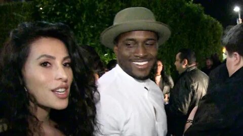 Reggie Bush: HE'S NOT RETIRING ... Says Super Hot Wife