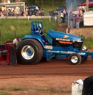 Pin by Rod on Ford And New Holland Tractors Truck and tracto