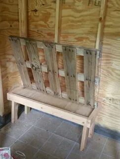 DIY hay feeder for goats. Made from old pallet and scrap woo
