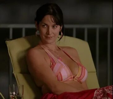 Carrie anne moss swimsuit