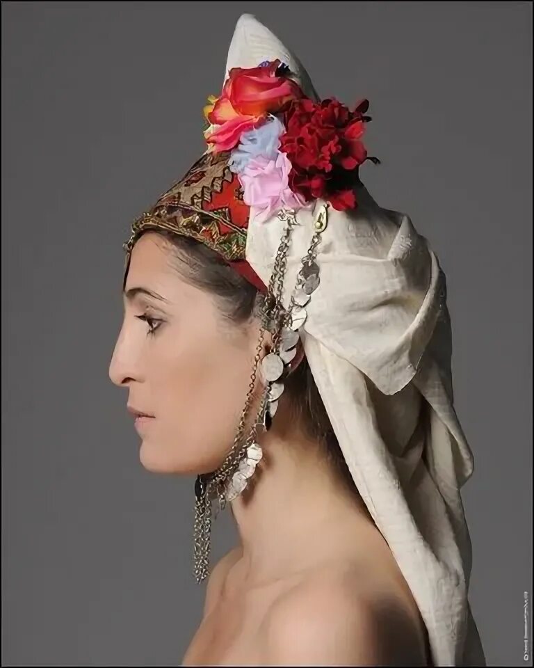 TAKIS DIAMANTOPOULOS Greek costume, Greek traditional dress,