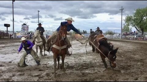 Match Bronc Riding In The Mud - Best Of The Long-Go - 2019 M