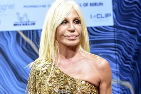 Споменавам мръсотия пророк t shirt with donatella versace fa