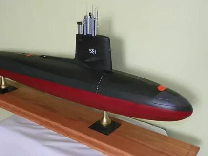 Mobius 1/72 scale Skipjack Class Submarine by Ronald Dobrzel