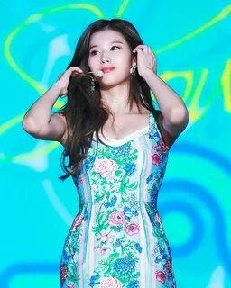 180723 Sana at '2018 Ulsan Summer Festival: Show! Music Core