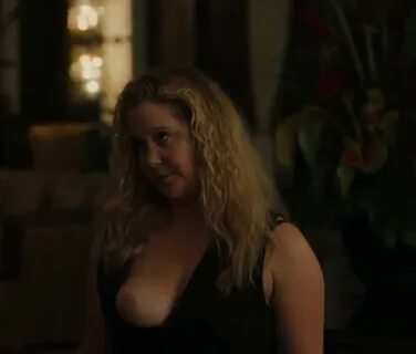 /amy+schumer+topless