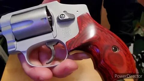 Smith and Wesson 642 Lady style - YouTube