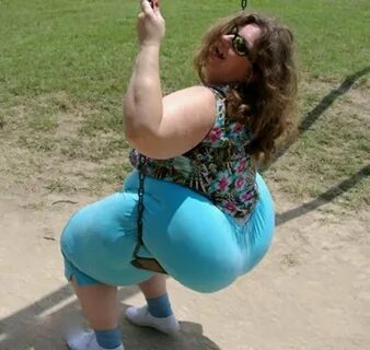 Funny Fat People Pictures (19) - TopBestPics.com