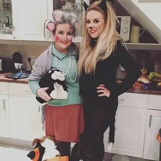 51 Halloween Costume Ideas for You and Your BFF - StayGlam C