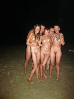 Nudist FKK Nudisten naturalist Girls - Photo #4