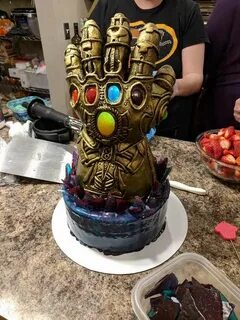 My son's Infinity Gauntlet birthday cake Marvel cake, Movie 