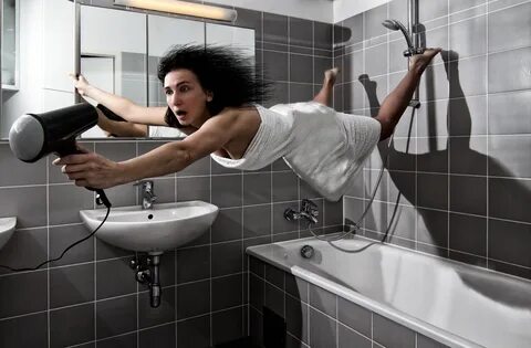 Скачать обои Brunette, Funny, Bath Room, Hair Dryer, раздел 