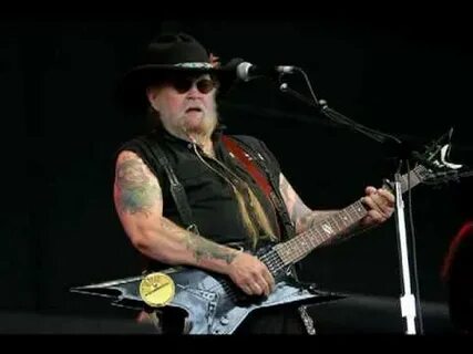 David Allan Coe - Castles In The Sand - YouTube