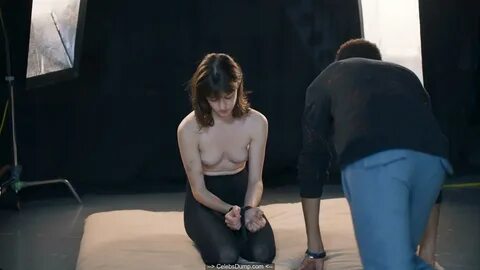 Daisy Edgar-Jones naked at Normal People s01e01-12 (2020) Ce