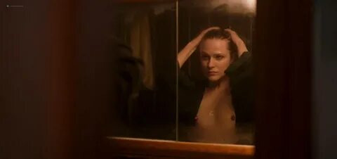 Evan-Rachel-Wood-nude-and-rough-sex-and-Julia-Sarah-Stone-ho