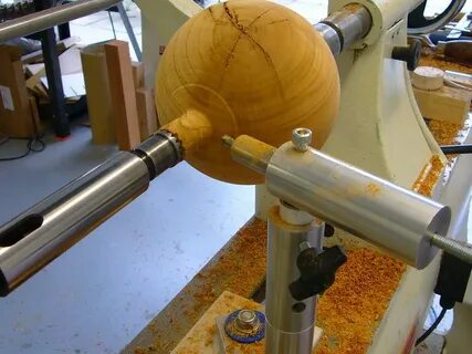 Paul Howard Woodturner: Jigs and Things Wood turning project