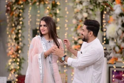 Beautiful Romantic Couple Hira & Mani in Good Morning Pakist
