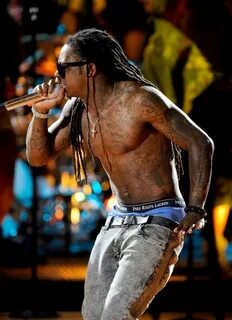 Lil Wayne Goes Unplugged - YRB Magazine