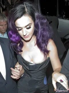 katy_perry_nip_slip YFR9Dx8.jpg ImageBan.ru - Надёжный фотох