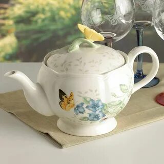 Lenox white porcelain Butterfly Meadow #TeapotwithLid Tea po
