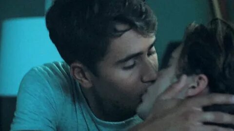 Love, Victor Hotel Scene First Kiss Quad HD Clip (2020) - Yo