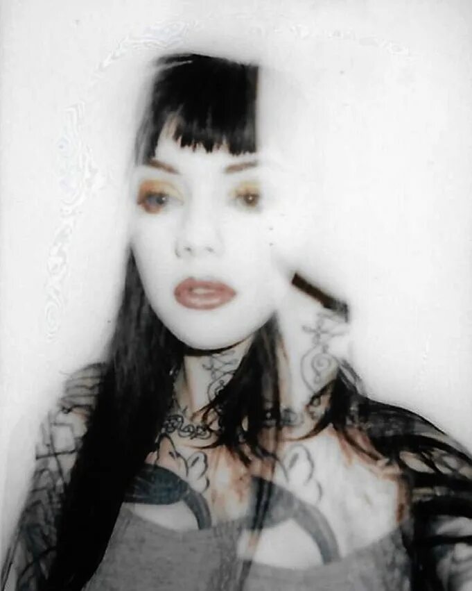 Grace Neutral (@graceneutral) — Instagram