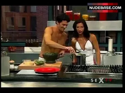 Dena Ashbaugh Nude Butt - Barely Cooking (0:11) NudeBase.com